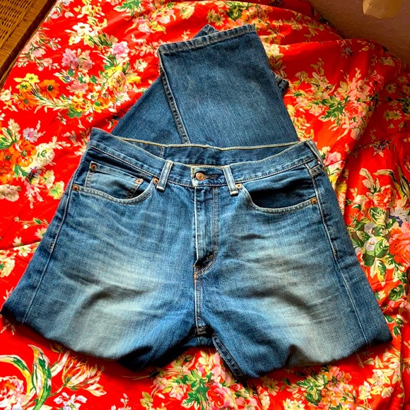 Levi's Other - Levi 505 zipper fly broken in Levi’s 32 X 30